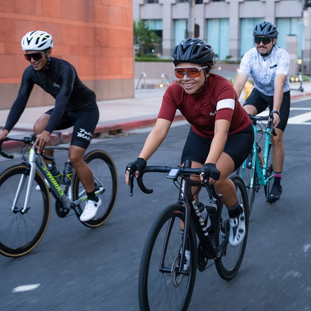 Sena R2 Smart Cycling Fahrradhelm in Matt Grau mit Bluetooth Interkom bei CardioZone günstig online kaufen