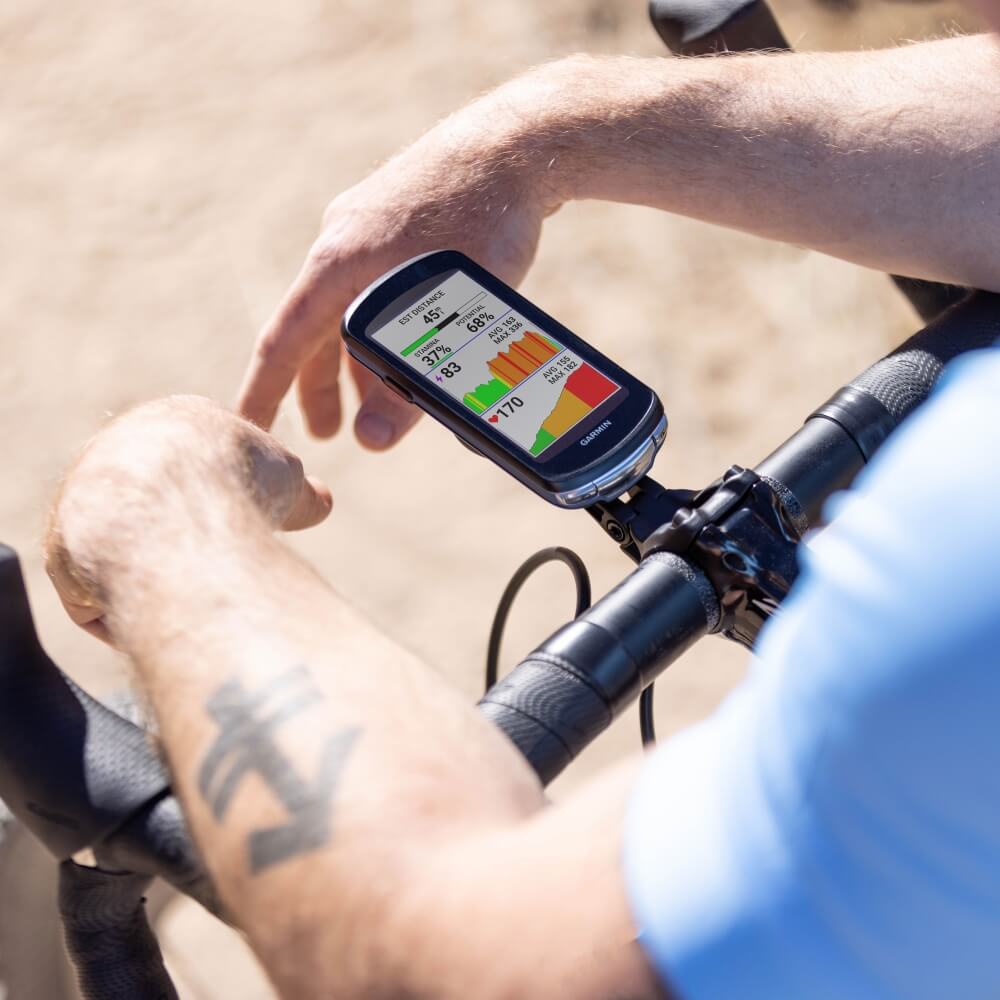 Garmin Edge 1040 Solar Radcomputer mit Garmin Fahrradkarte u. Zubehör bei CardioZone günstig online kaufen