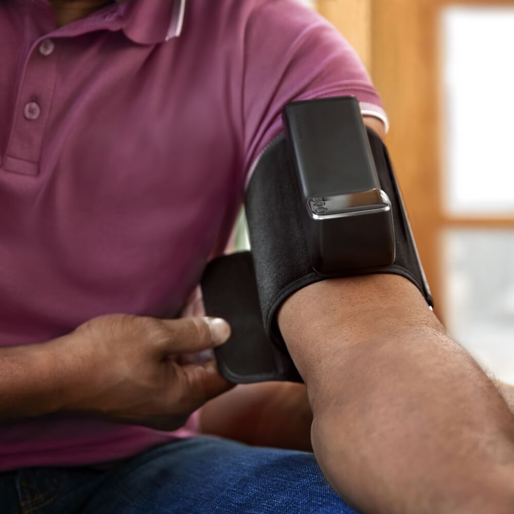 Garmin Index BPM Blutdruckmessgerät Schwarz bei CardioZone günstig online kaufen